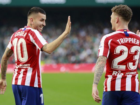 Ángel Correa abrió el marcador en el triunfo de Atlético de Madrid en cancha de Betis.