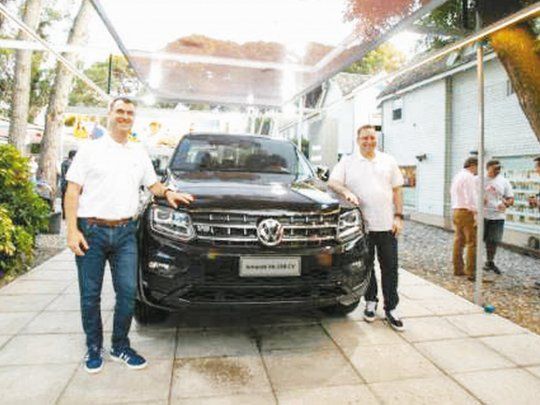 CEO. Owsianski, Pte. de VW (der), y Fadda, vice, en Caril&oacute;. &ldquo;No es verdad que no hay dinero en Argentina; el problema es la incertidumbre&rdquo;, dicen.