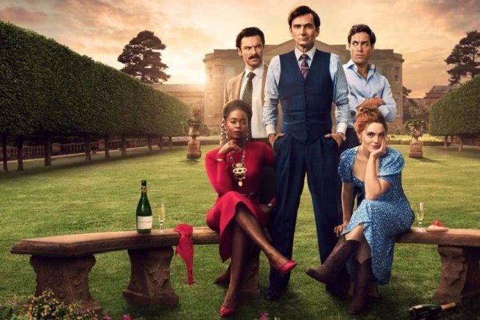 En Disney + hay una serie británica que revive los excesos de los años 80 con una guerra feroz por poder, prestigio y secretos en la alta sociedad.