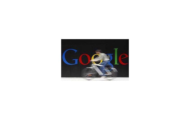 Italia amenaza a Google con fuertes multas antimonopolio.