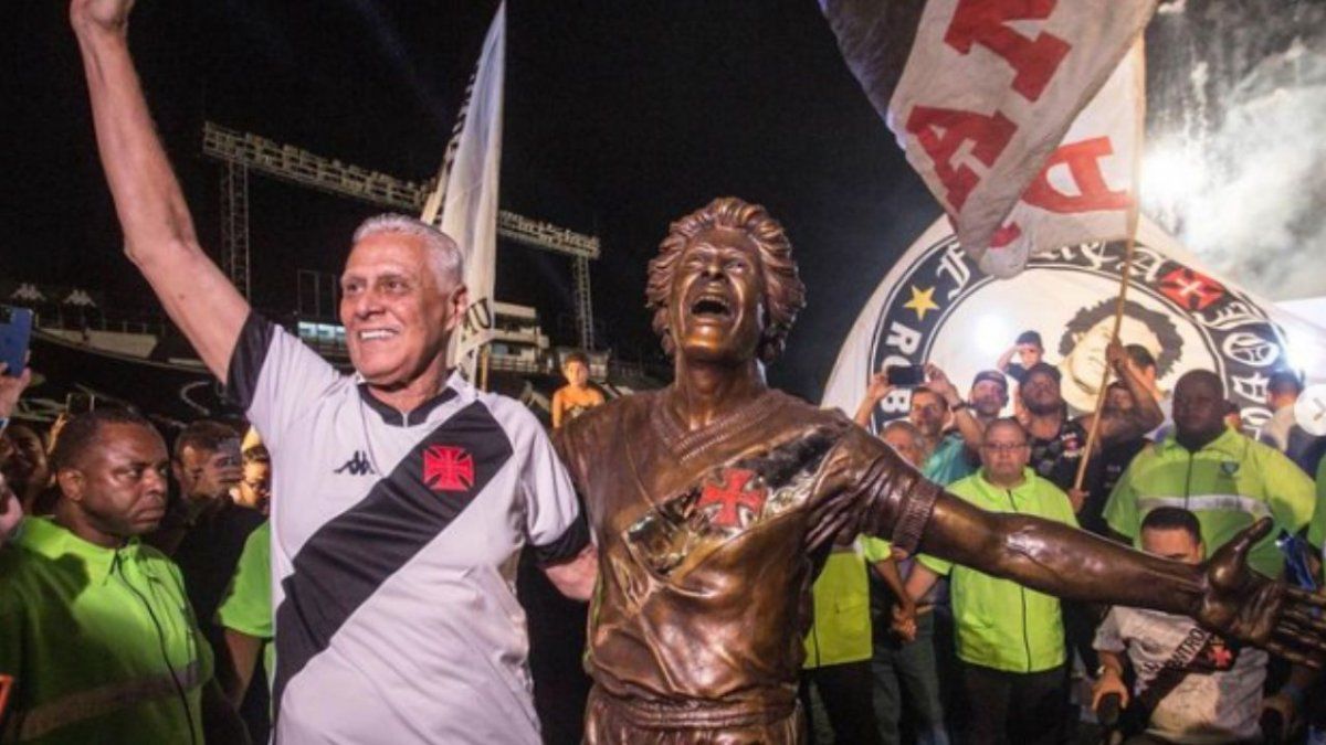 Dinamite, another Brazilian soccer glory, passed away