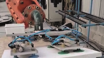 fabrican pisos flotantes, usan inteligencia artificial y hundieron u$s2 millones para una nueva planta automatizada