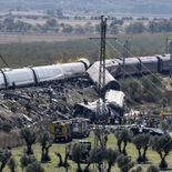Quiénes son los mexicanos heridos en el choque de trenes en España: la SRE busca a una persona desaparecida.