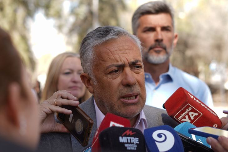 Alfredo Cornejo impulsa la reforma constitucional en Mendoza. Alfredo Cornejo impulsa la reforma constitucional en Mendoza.