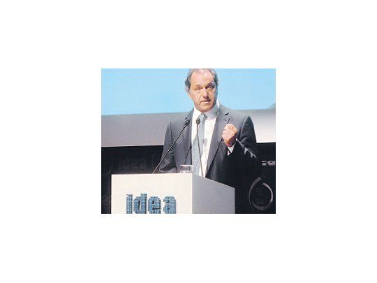El gobernador Daniel Scioli inauguró ayer en Mar del Plata el Coloquio de IDEA que, como ya es costumbre, no contará con la presencia de representantes del Gobierno nacional.El gobernador Daniel Scioli inauguró ayer en Mar del Plata el Coloquio de IDEA que, como ya es costumbre, no contará con la presencia de representantes del Gobierno nacional.