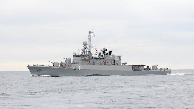reparación. El contrato de u$s4,6 millones es para reparar y modernizar el ARA Parker. Se sumará al plan de protección de recursos marítimos junto con navíos comprados a Francia.