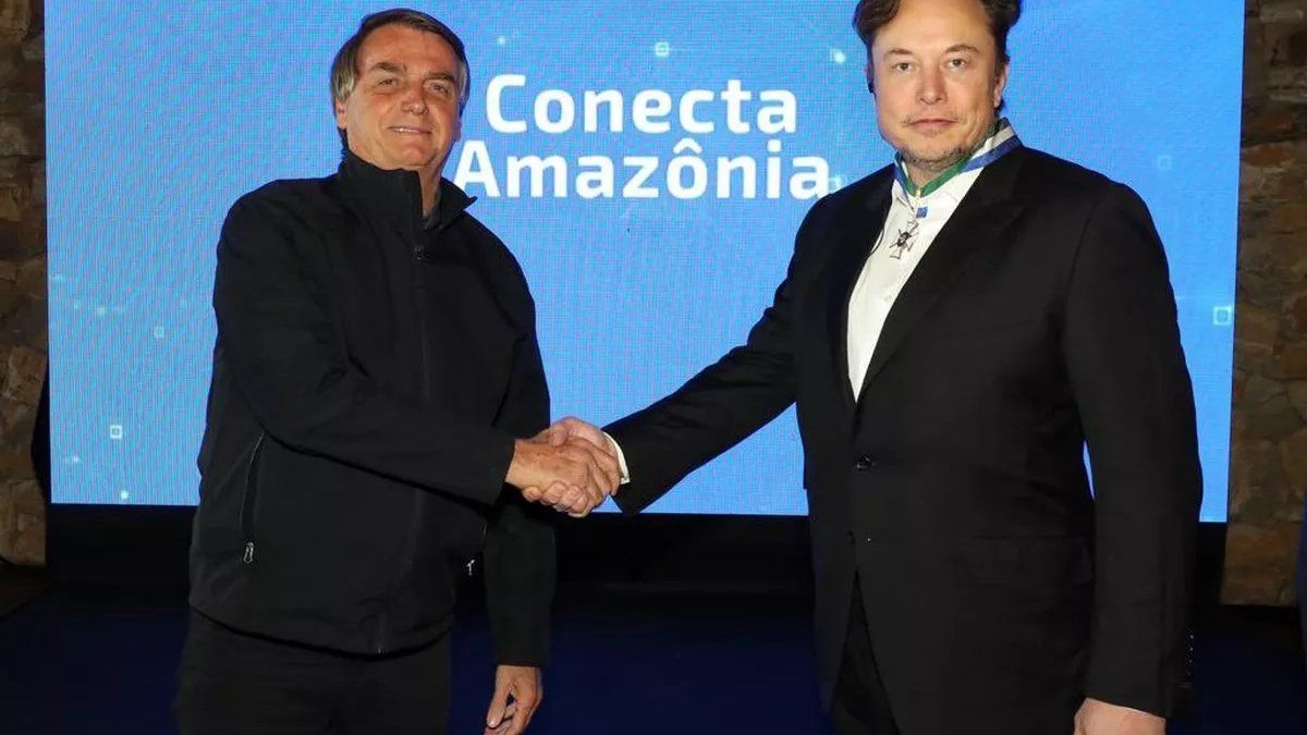 Bolsonaro clings to Elon Musk to defend his management in the Amazon