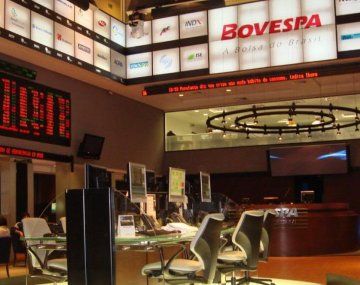 brasil emite deuda en europa por primera vez en 10 anos y anticipa una colocacion de bonos en yuanes brasil emite deuda en europa por primera vez en 10 anos y anticipa una colocacion de bonos en yuanes