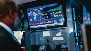wall st. subio 5% y alivio a inversores