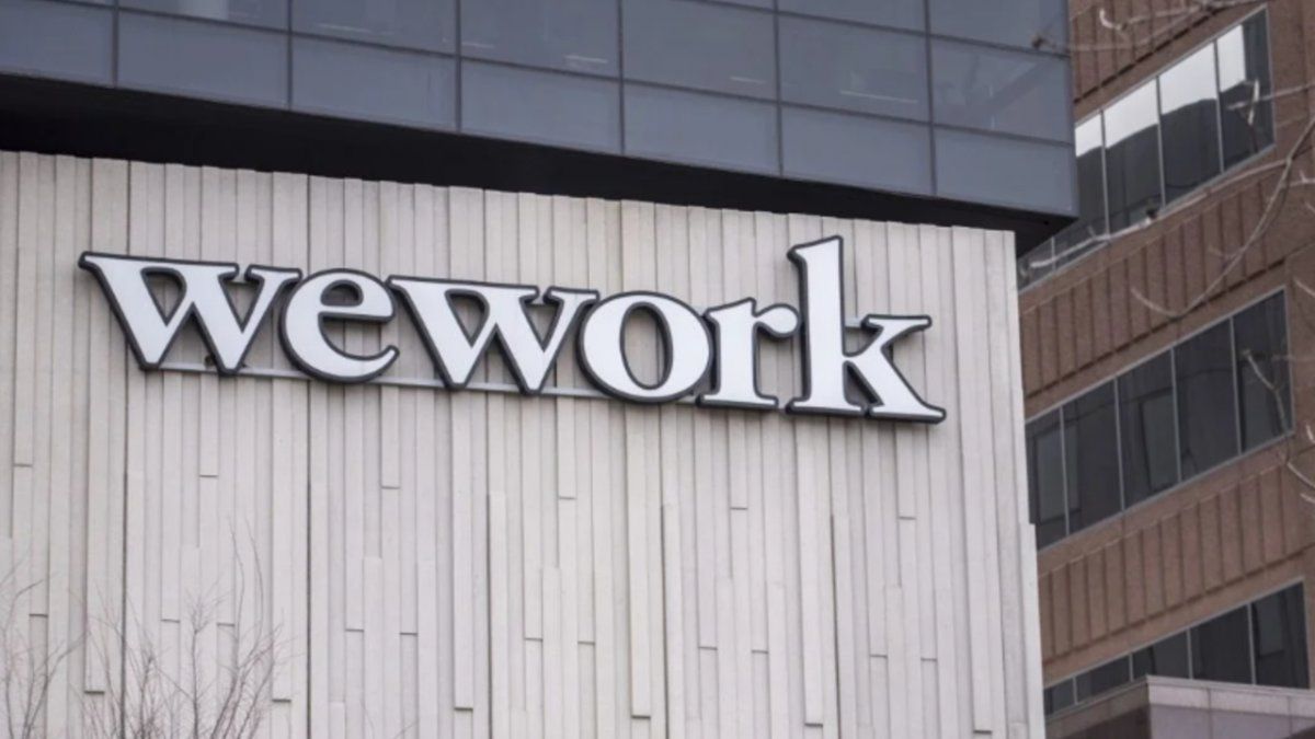 WeWork plunges more than 30% on Wall Street after admitting “doubts” about its survival WeWork plunges more than 30% on Wall Street after admitting “doubts” about its survival