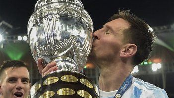 Lionel Messi se acordó de Diego Maradona en los agradecimientos luego de haber ganado la Copa América.&nbsp;