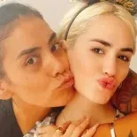 Anita Espósito, la hermana de Lali, brilla por su trabajo en Luzu TV. Anita Espósito, la hermana de Lali, brilla por su trabajo en Luzu TV.