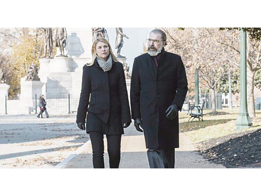 Homeland. La agente Carrie Mathison (Claire Danes) y su jefe Saul (Mandy Patinkin), en la séptima temporada.