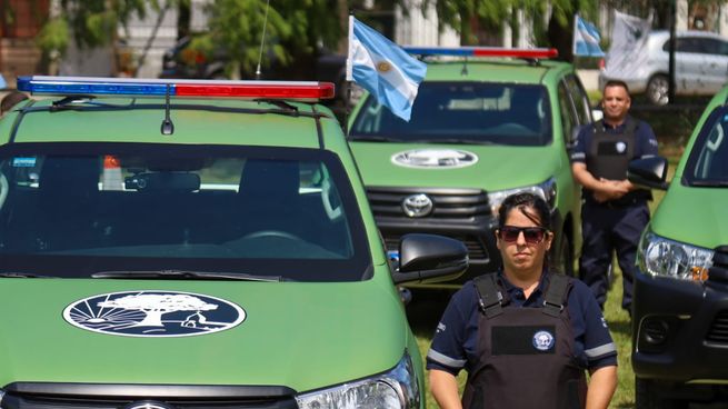 Los nuevos móviles son camionetas Toyota Hilux 4x4, totalmente blindadas, con sistemas de comunicación, GPS y cámaras de última tecnología.