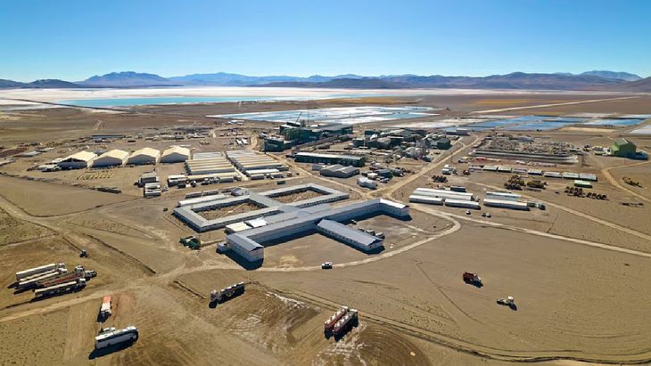 Arcadium Lithium posee en Argentina dos unidades productivas de litio y dos proyectos en ampliación o desarrollo. Fénix, que tiene más de tres décadas en operación, es el más importante del país.