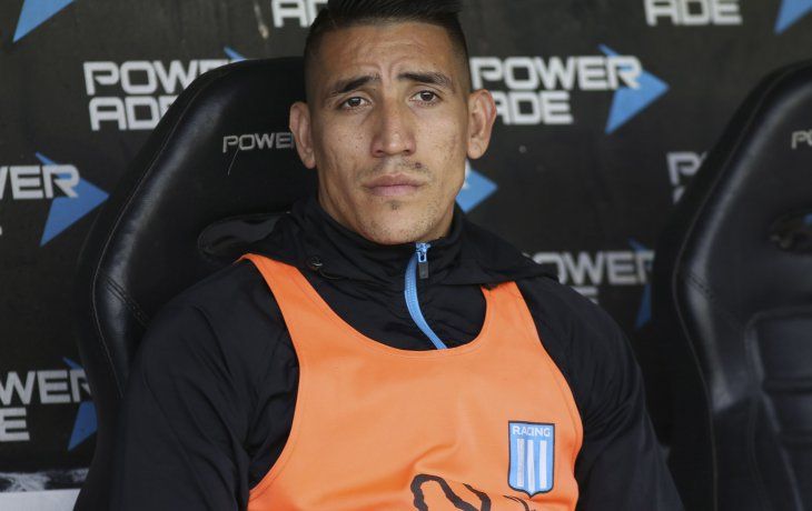 Centurión vuelve al fútbol argentino tras casi un año.