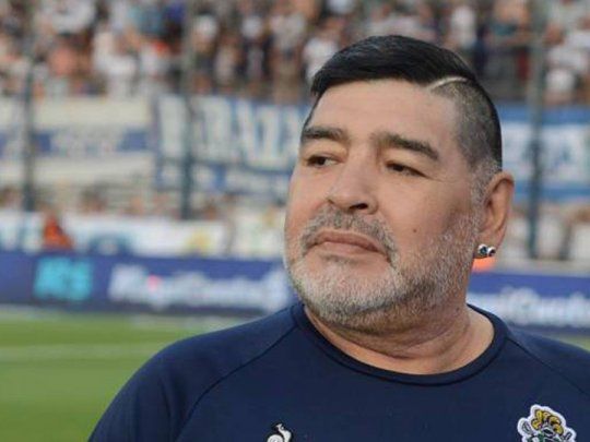 Avanza la causa Maradona: un junta médica investigará su muerte.