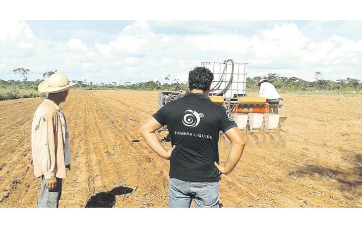 ámbito.com | Internacional. La compañía logró hacer pie en países limítrofes. En el caso de Paraguay llegó con su tecnología a 20.000 pequeños productores y proyecta seguir creciendo.