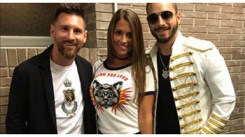 Messi con Maluma y su mujer Antonela.