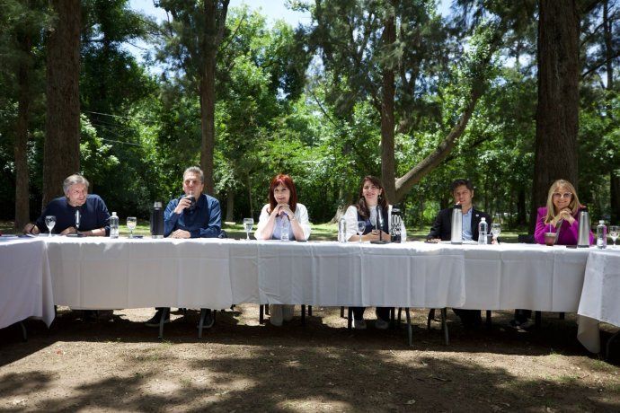 Máximo, Massa, Cristina Kirchner y Kicillof se reunieron en Moreno en la previa de la asunción de la expresidenta como conductora del PJ.