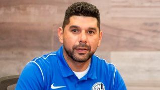En San Lorenzo le piden la renuncia a Nestor Ortigoza tras filtrarse los videos donde agrede a su expareja