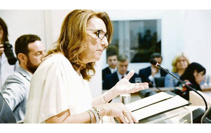 Deuda. La intendenta de Rosario reclamó al gobierno de Mauricio Macri que envíe los fondos comprometidos para obras en la ciudad.