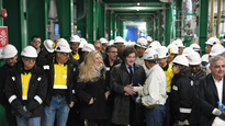 Javier Milei encabezó en el Salar del Hombre Muerto la inauguración de Fénix 1B y Sal de Vida, dos instalaciones de Rio Tinto que demandaron una inversión conjunta de u$s1.400 millones.
