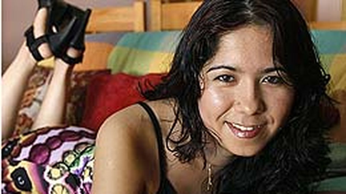 Ecuatoriana De 28 Años Subasta Su Virginidad En Internet