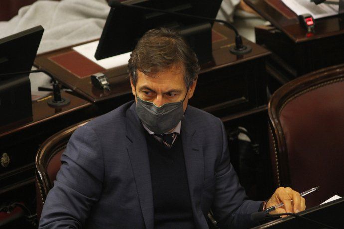 Senado luis Naidenoff 15-07-2012