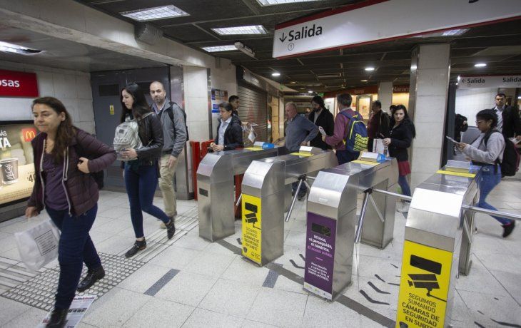Los trabajadores del subte liberarán los molinetes en apoyo al reclamo del Garrahan.