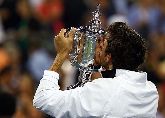 El beso más deseado. Juan Martín Del Potro cumplió su sueño y se consagró campeón del US Open.