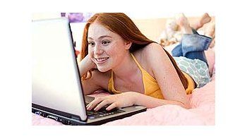 Mayoría de mujeres en redes sociales