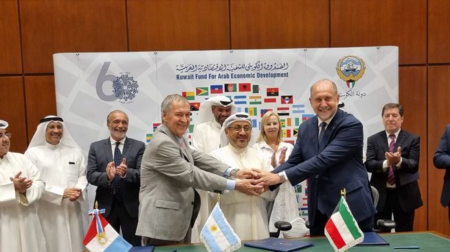 inversión. Schiaretti y Perotti lograron un acuerdo con el Fondo Kuwaití para el Desarrollo Económico Arabe, que aportará u$s 50 millones para financiar un tramo del acueducto interprovincial.