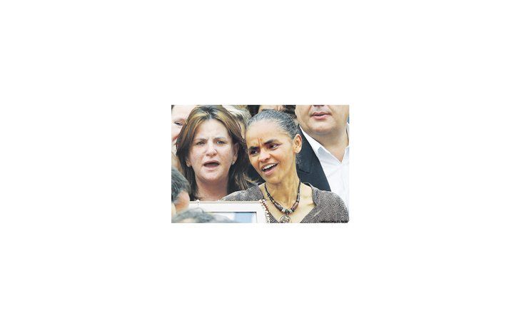ámbito.com | María Osmarina Marina Silva Vaz de Lima, su nombre completo, proviene de una familia humilde del noreste brasileño. Aprendió a leer y escribir en su juventud y soñaba con convertirse en monja.
