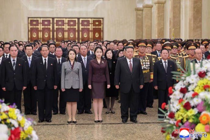 La visita d ela hija de Kim Jong-Un refuerza una posible sucesión.