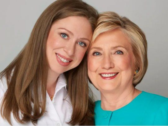 Como en Mi Pobre Angelito: Hillary Clinton reveló que olvidó a su hija durante una visita al Kremlin.