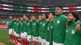 El momento del Himno Nacional vs. Inglaterra.