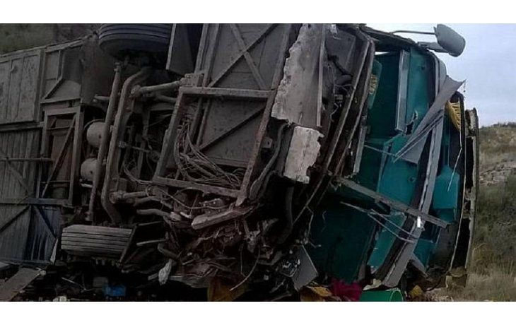 El micro de la tragedia. (Gentileza: diario Los Andes)