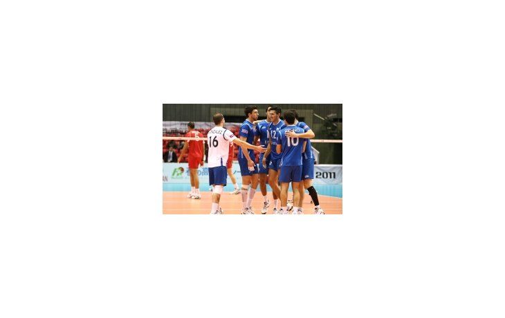 La selección de voley se recuperó con un sólido triunfo