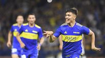 Zeballos anotó de penal en la espectacular goleada de Boca.