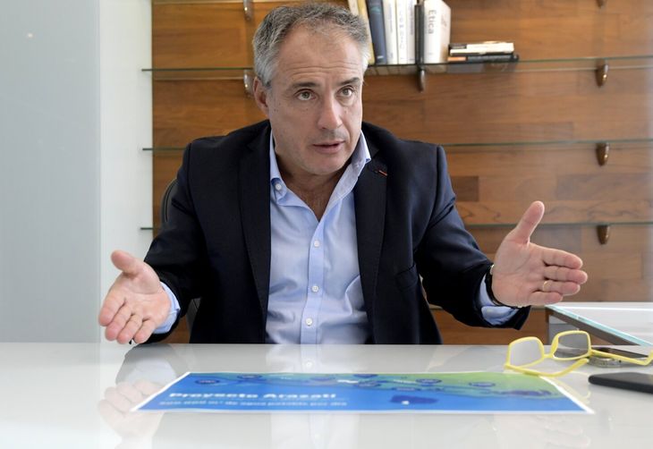 El empresario Alejandro Ruibal busca poner sobre la mesa "un debate serio" sobre movilidad urbana.