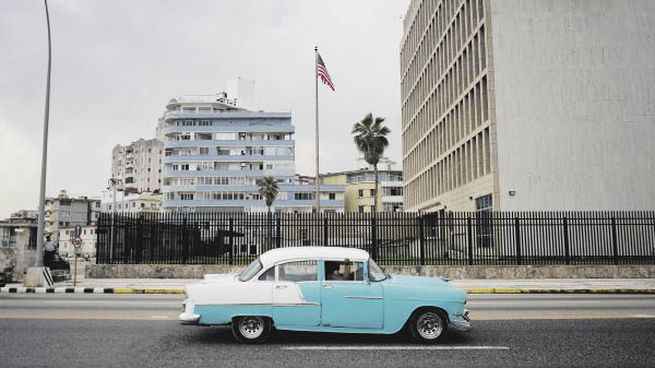regreso. Las medidas permitirían aumentar el personal de EE.UU. en Cuba.