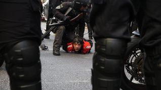 Las marchas de los miércoles en las inmediaciones del Congreso fueron el principal objetivo del protocolo antipiquetes. Las marchas de los miércoles en las inmediaciones del Congreso fueron el principal objetivo del protocolo antipiquetes.