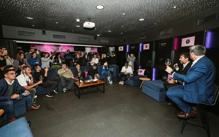 Los directivos de Trapiche explicando ante los invitados las características del acuerdo firmado con el Inter Miami. Los directivos de Trapiche explicando ante los invitados las características del acuerdo firmado con el Inter Miami.