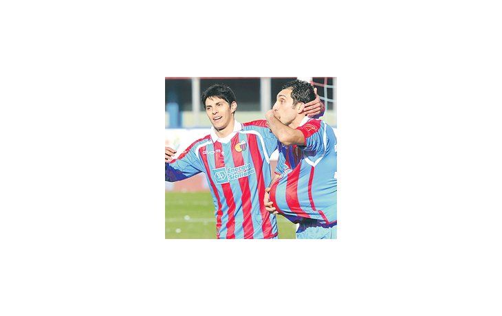 “Pitu”, goleador.