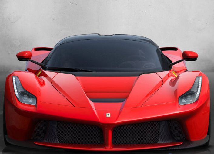 Presentaron La Ferrari en el salón de Ginebra.