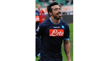 Lavezzi prometió ponerse una minifalda si Napoli clasifica a la Champions.