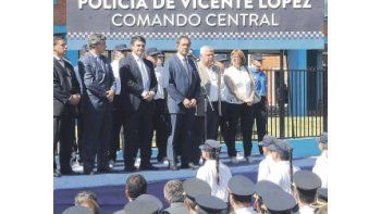 Daniel Scioli compartió ayer un acto en Vicente López con Jorge Macri, intendente local y primo del candidato del PRO que preocupa al PJ. Luego se reunió con intendentes y más tarde estuvo junto con Cristina de Kirchner.
