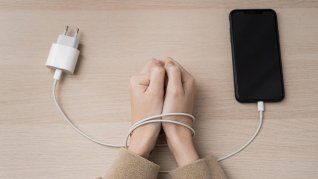 Preocupación por el aumento de dependencia a las redes sociales Preocupación por el aumento de dependencia a las redes sociales