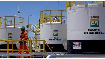 Acciones de Petrobras se desplomaron más de 8% tras un mal balance trimestral
